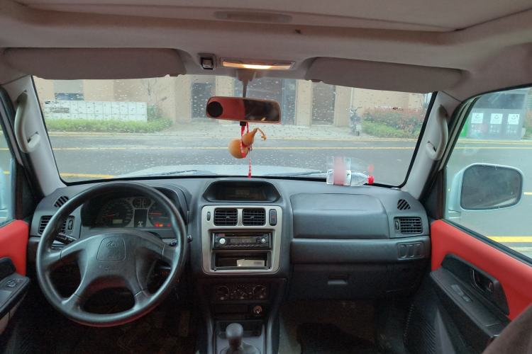 Used Leopaard Feiting 2009 2.0L 4x4 Luxury Edition