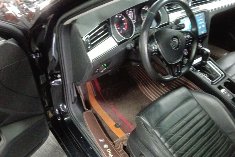 Used Volkswagen Magotan 2019 330TSI DSG Leading Model China VI Standard
