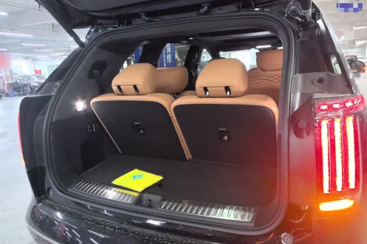 Used Hyptec HL 2025 700 Ultra Six-Seater All-Wheel-Drive LiDAR Version
