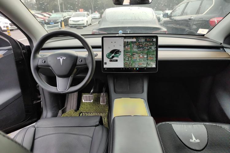 Used Tesla Model Y 2021 Long-Range All-Wheel-Drive Version