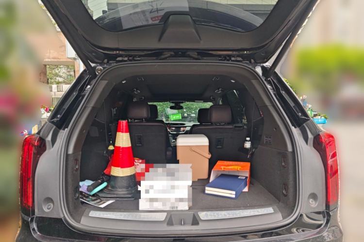 Used Cadillac XT6 2021 2.0T Six-Seater Four-Wheel-Drive Luxury Version
