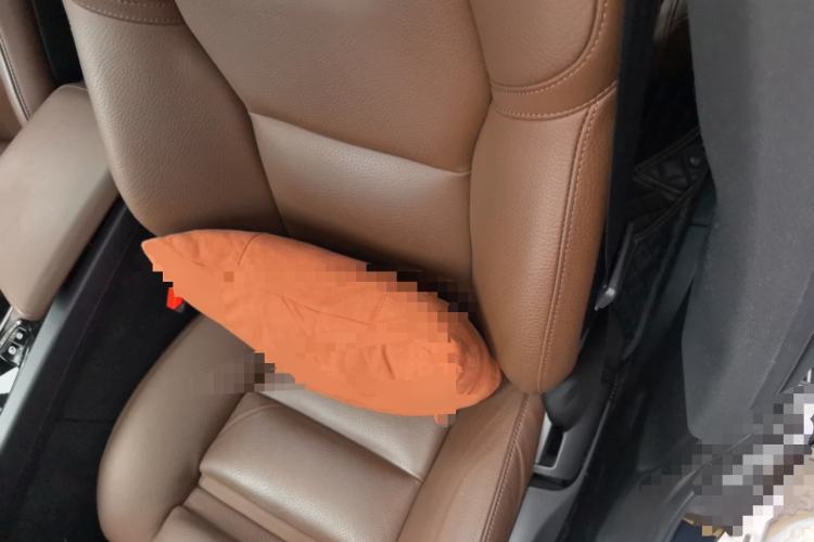 Used Volvo XC60 2024 B5 4x4 Smart Luxury Edition Left Front Seat