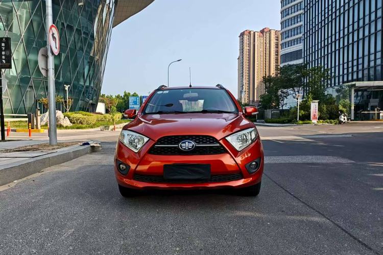 Used FAW Xiali N7 2013 1.3L Manual Luxury Model
