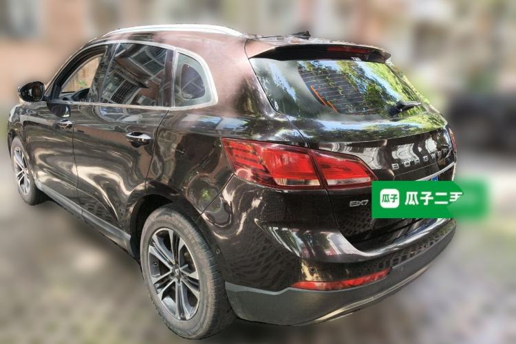 Used BORGWARD BX7 2016 28T Two-Wheel Drive Luxury Version 5 Seats
