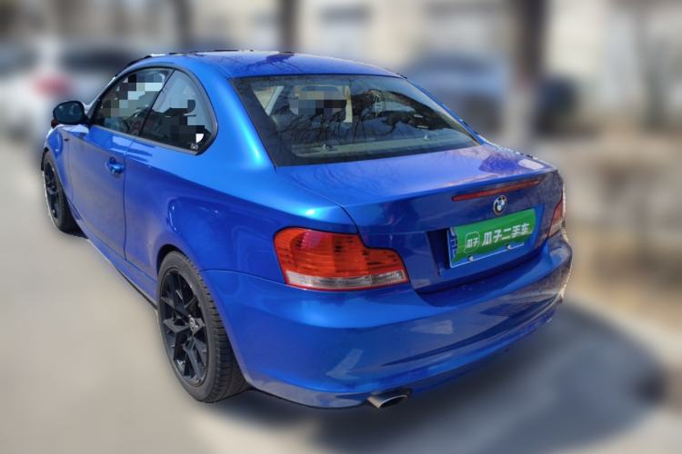 Used BMW 1 Series 2011 120i two-door coupe
