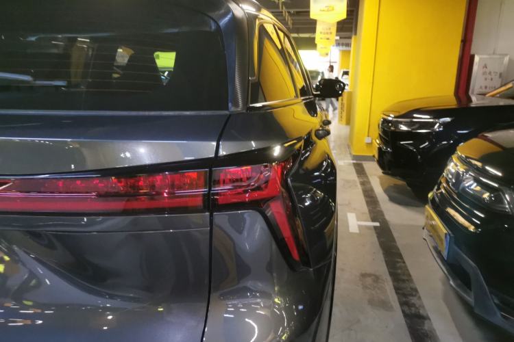 Used Changan CS75 PLUS 2025 Model, 3rd Generation Champion Edition 1.5T Jinghang Version
