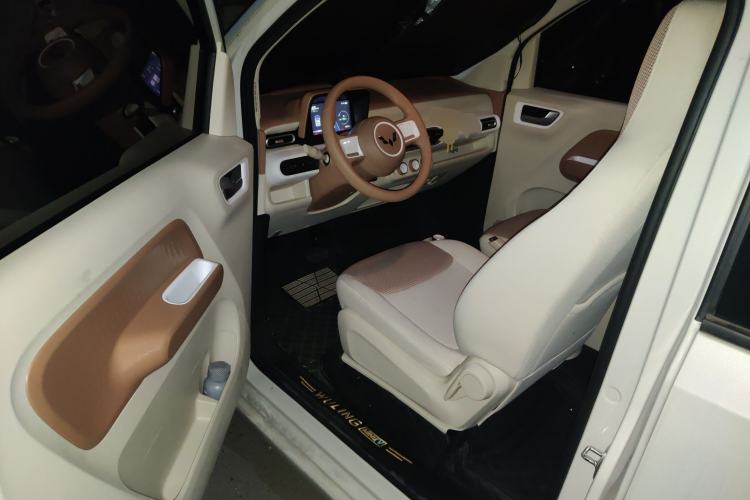 Used Wuling Hongguang MINIEV 2024 3rd Generation 215km Youth Edition Driver Seat