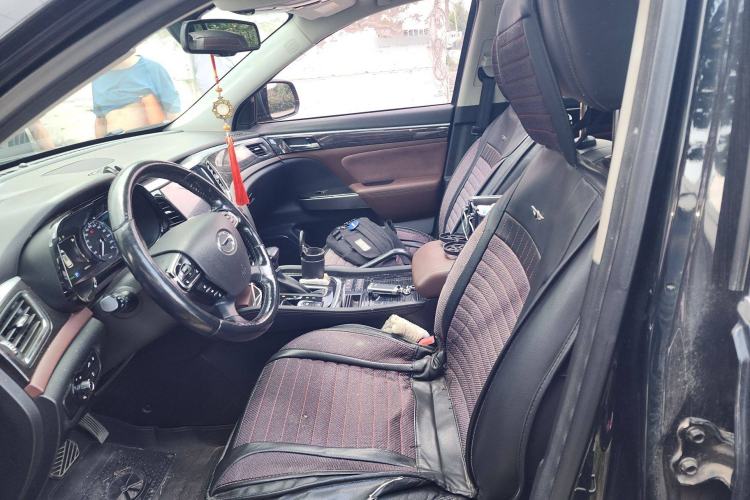 Used GAC Trumpchi GS8 2017 320T Two-Wheel Drive Luxury Smart Connectivity Version (7 Seats)