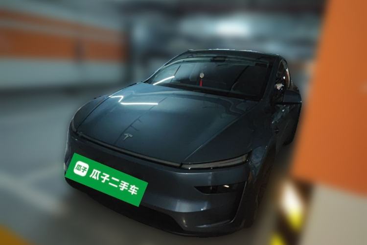 Used Tesla Model Y 2025 Rear-Wheel-Drive Version