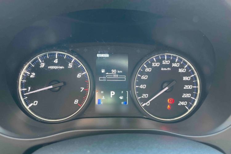 Used Mitsubishi Outlander 2020 2.4L 4x4 Zhi Xiang Edition 5 Seats Interior 13