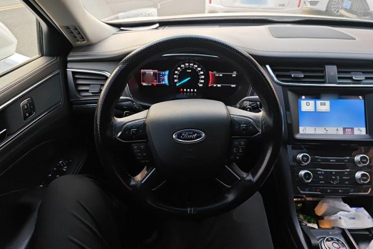 Used Ford Taurus 2017 EcoBoost 180 Luxury Model