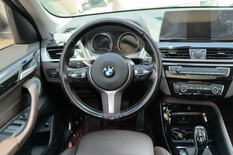 Used BMW X1 2021 sDrive20Li Premium Edition Steering Wheel