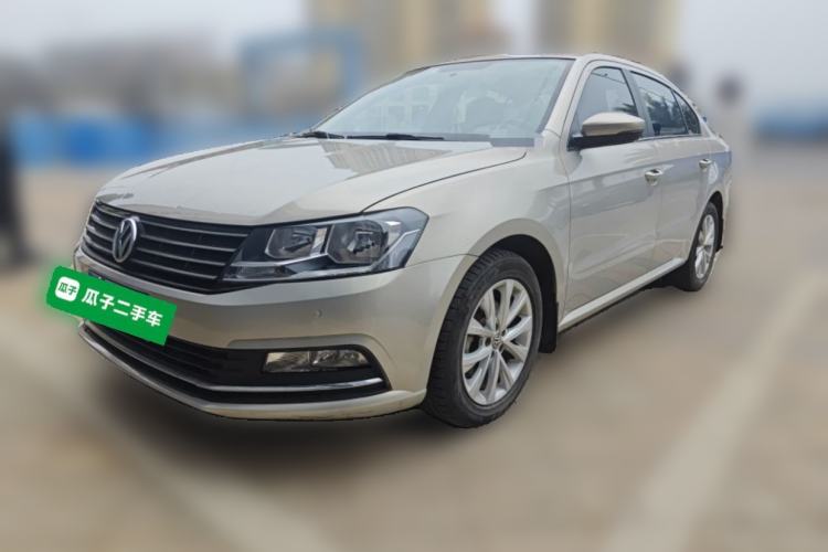 Used Volkswagen Lavida 2017 1.6L Manual Comfort Edition