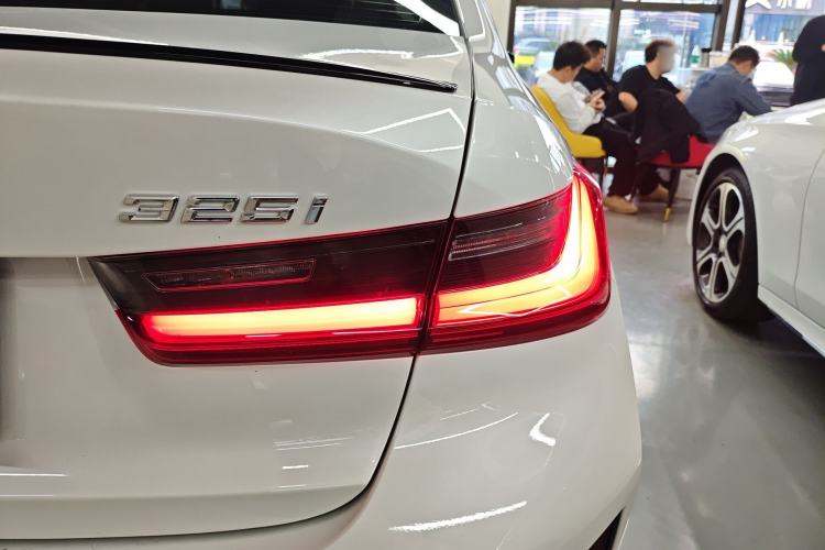 Used BMW 3 Series 2023 325i M Sport Night Edition Package