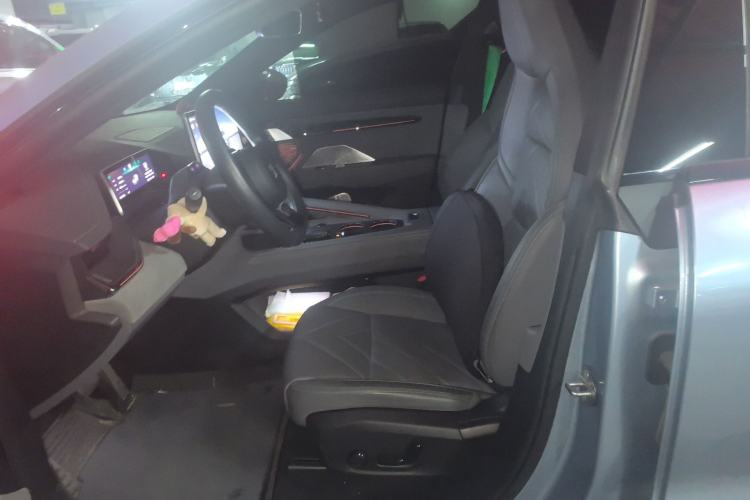 Used Zeekr 001 2023 WE Edition 100 kWh Left Front Seat