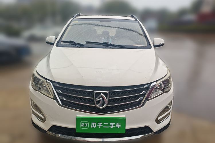 Used Baojun 560 2015 1.8L Manual Elite Edition
