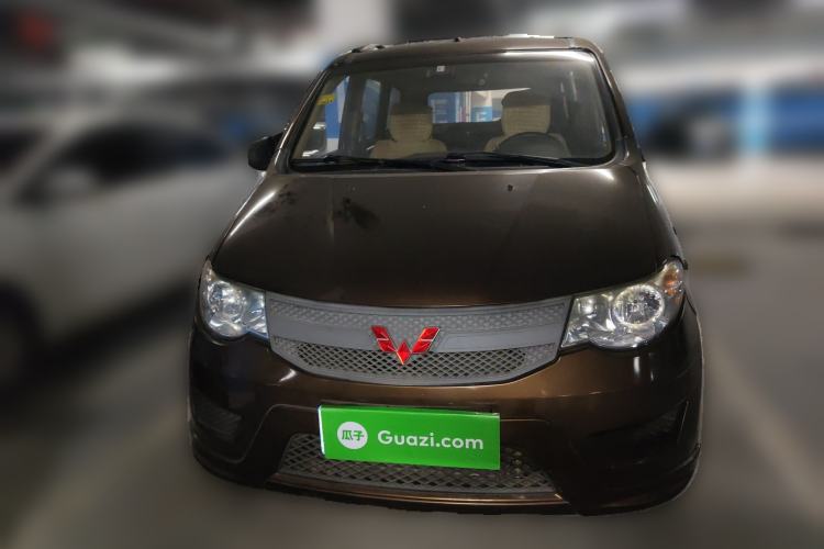 Used Wuling Hongguang 2015 1.5L S Base Model China IV Front