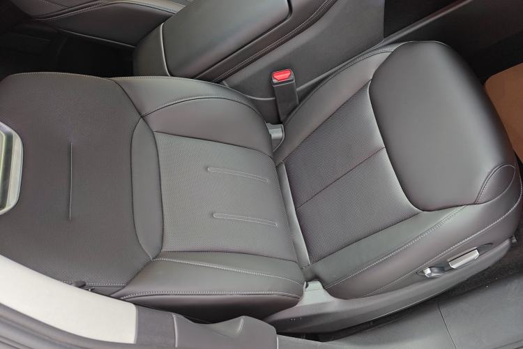 Used XPeng G6 2023 580 Long-Range Pro