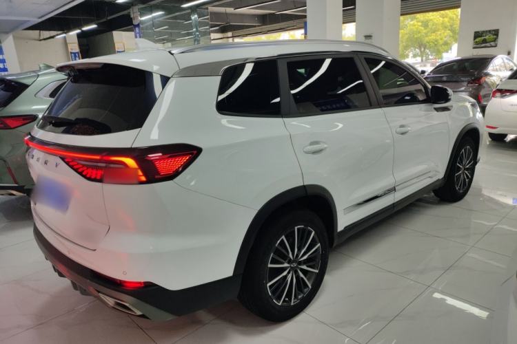 Used Chery Tiggo 8 PRO 2024 Champion Edition 290T Two-Wheel Drive Shining Version 7 Seats Rear Right 45 Deg