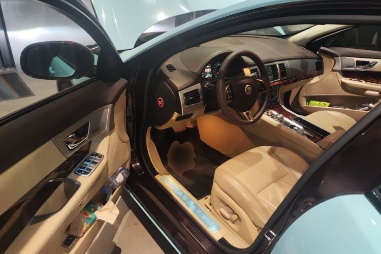 Used Jaguar XF 2013 XF 2.0T Luxury Edition