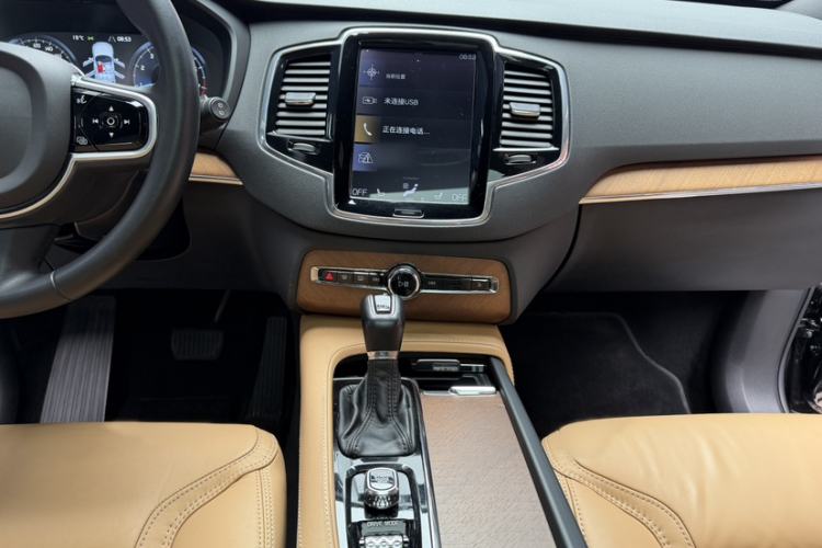 Used Volvo XC90 2018 T6 Zhiya Edition 7-seater Audio And AC Panel