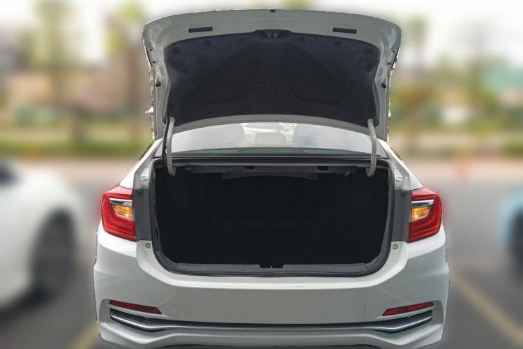 Used Honda Crider 2016 1.8L CVT Comfort Version Trunk