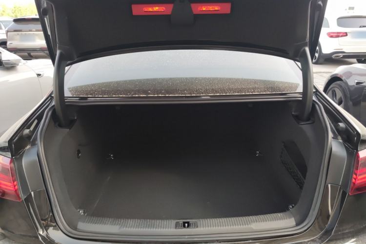 Used Audi A6L 2016 TFSI Technology Edition Trunk