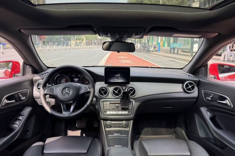 Used Mercedes-Benz CLA 2017 Facelifted CLA 200 Stylish Edition
