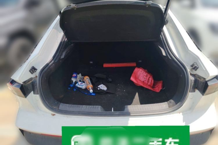 Used CHANGAN UNI-V 2023 1.5T Prestige Model Trunk