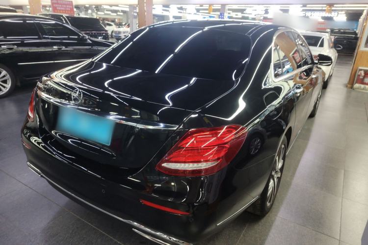 Used Mercedes-Benz E-Class 2016 E 300 L Stylish Model
