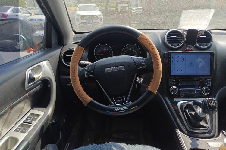 Used Haval H6 2016 Upgraded Model 1.5T Manual Two-Wheel Drive Elite Version