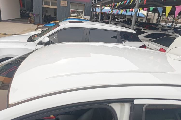 Used Honda Vezel 2017 1.5L CVT 2WD Comfort Model Roof