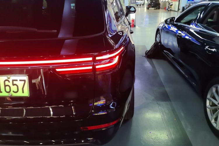 Used Li Auto ONE 2020 Extended-Range 6-Seater Version Right Rear Taillight