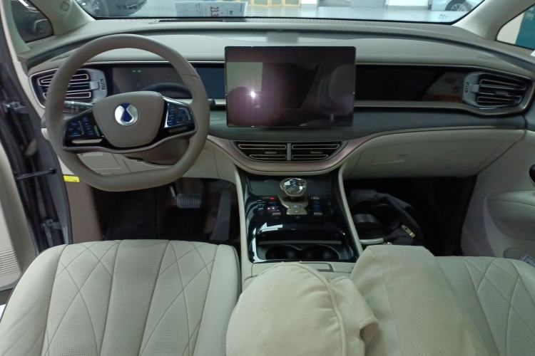 Used Denza D9 2022 DM-i 970 Four-Wheel Drive Flagship Model