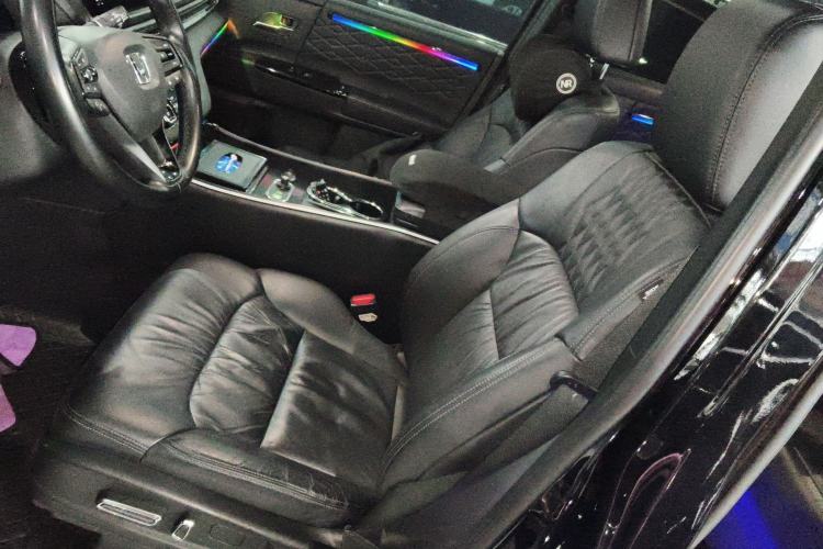 Used Honda Elysion 2024 2.0L eHEV Luxury Edition Left Front Seat