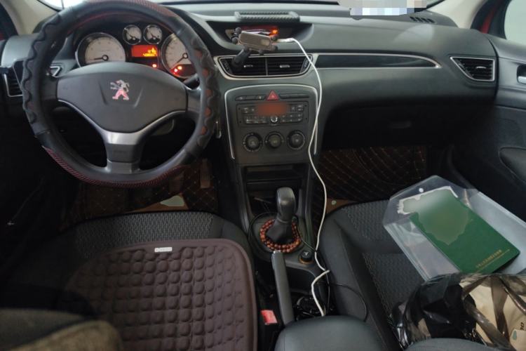 Used Peugeot 308 2014 Enjoy Edition Classic 1.6L Manual YouShang Model Center Console