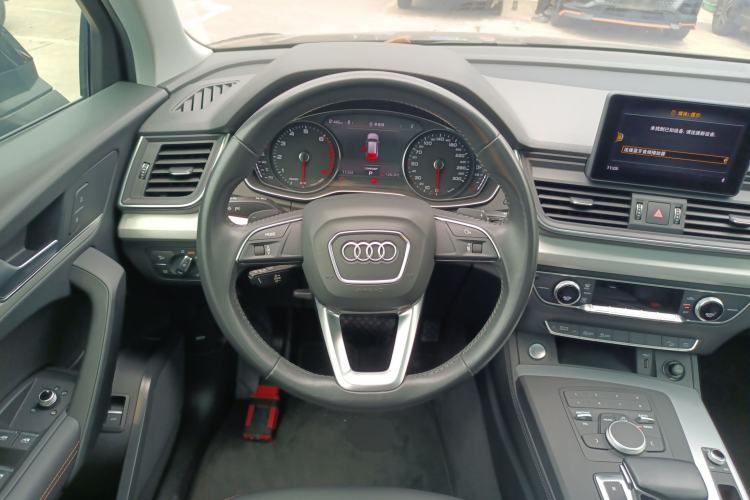 Used Audi Q5L 2020 40 TFSI Prestige Edition Steering Wheel