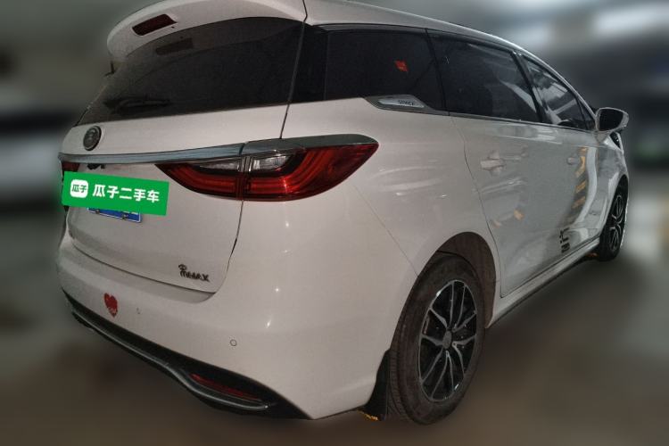 Used BYD Song MAX 2017 1.5T Manual Smart Connect Luxury 7-Seater
