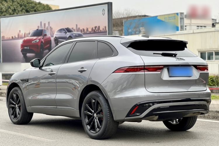 Used Jaguar F-PACE 2024 P250 R-Dynamic SE
