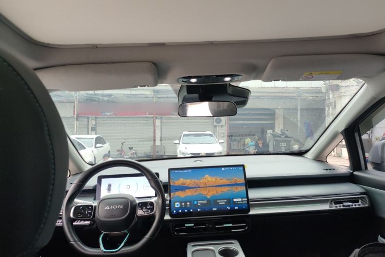 Used AION Y 2023 Plus 510 Smart Edition Headliner