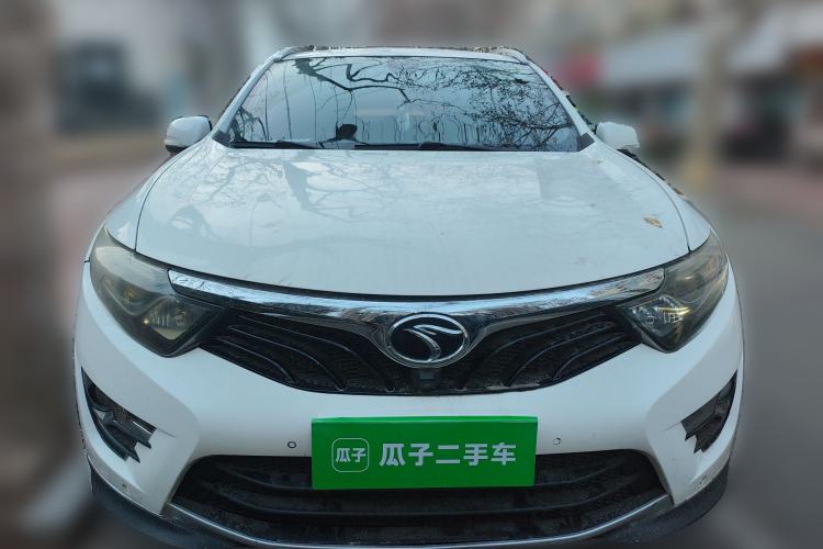 Used Soueast DX7 2017 1.5T Automatic White Rider Trim Front