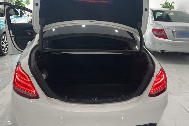 Used Mercedes-Benz C-Class 2015 C 200 L Sport Edition Trunk