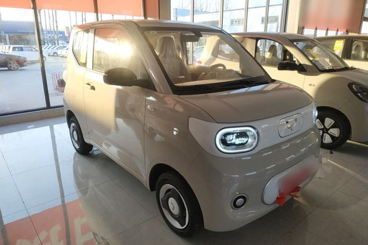 Used Wuling Hongguang MINIEV 2024 3rd Generation 215km Youth Edition
