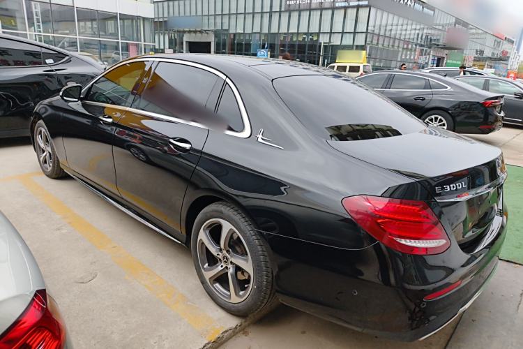 Used Mercedes-Benz E-Class 2017 E 300 L Sport Luxury Edition