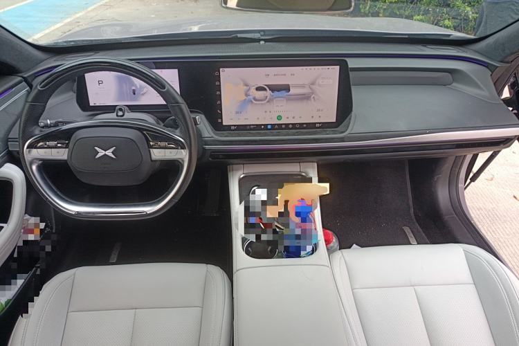 Used XPeng P7 2024 P7i 702 Max Pengyi Edition Center Console