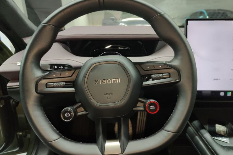 Used Xiaomi Auto SU7 2024 Four-Wheel Drive Ultra-Long Range Advanced Intelligent Driving Max Edition
