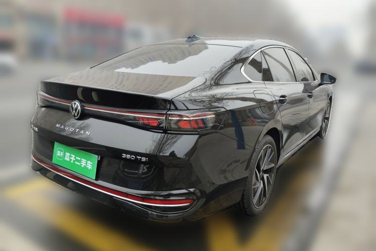 Used Volkswagen Magotan 2024 380TSI DSG Ultimate Edition Rear Right 45 Deg