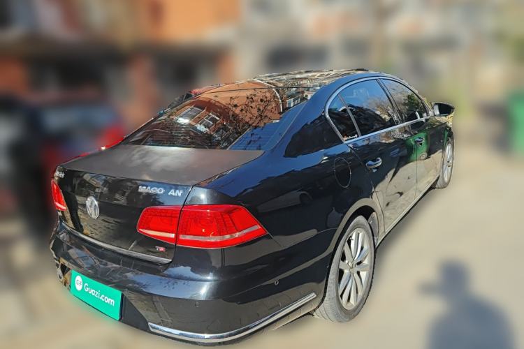 Used Volkswagen Magotan 2012 Facelift 1.8TSI Prestige Model Rear Right 45 Deg