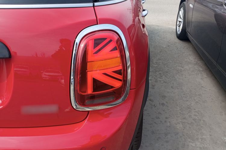 Used MINI 2019 1.5T COOPER Classic Edition Five-Door Version
