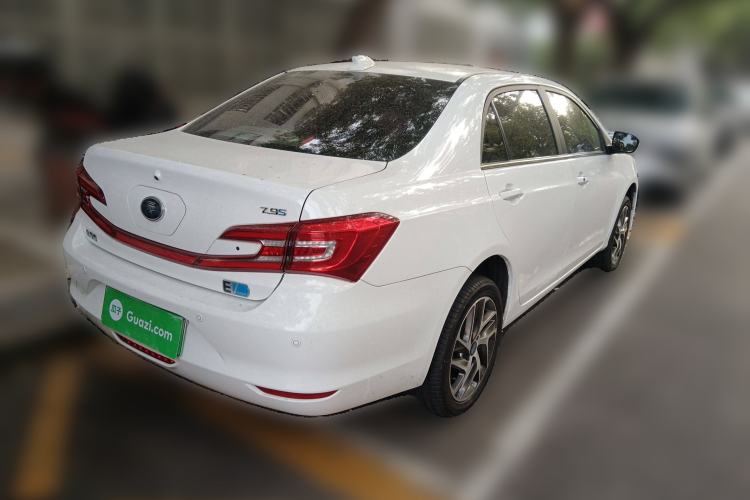 Used BYD Qin New Energy 2018 Qin EV450 Smart Connect Prestige Model
